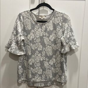 LOFT White and Gray Flutter Sleeve Blouse